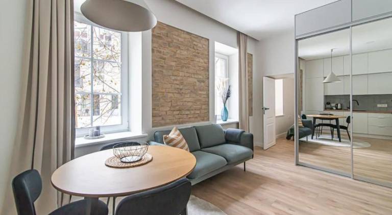 Apartment | Near Gate of Dawn — photo 2