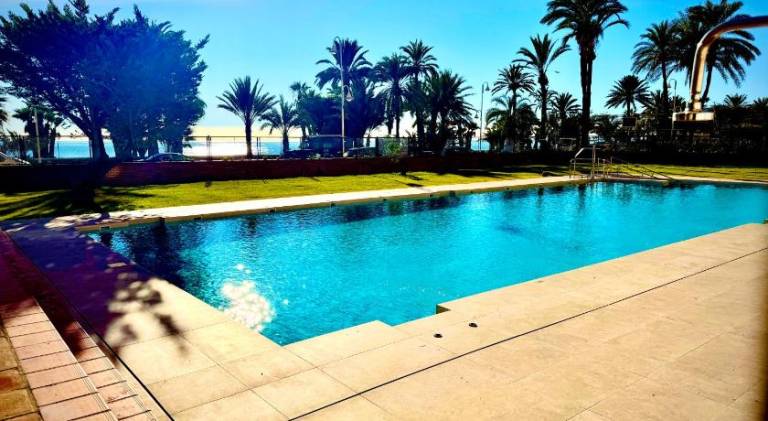 Lovely rental apartment with private pool & yard | Beach nearby | Pet-friendly in Almunecar