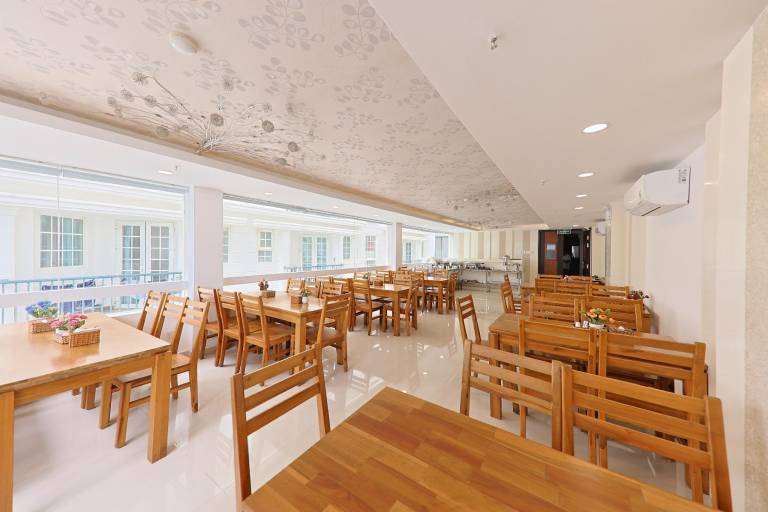Sea Light Hotel Nha Trang Beach — photo 3