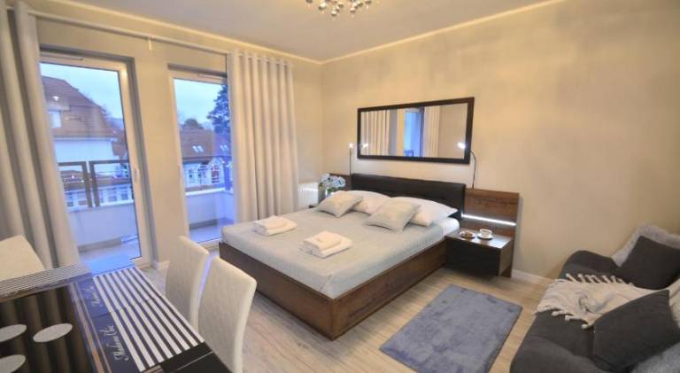 Osiedle Cesarskie Apartamenty - Parking - Apartamenty Bryza in Swinoujscie