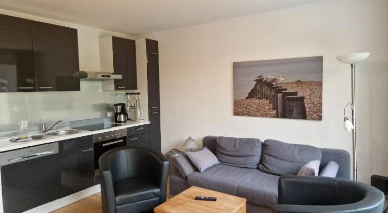 Holiday apartment with 2 rooms for 6 persons — photo 2