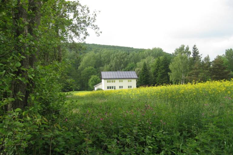 Holiday apartment with yard & grill | Nature view | Dogs allowed in Kassel