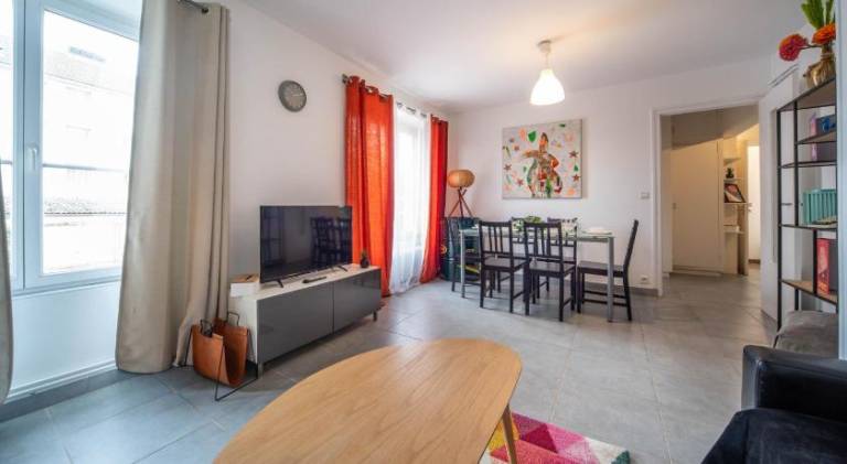 Rental apartment with 2 rooms for 6 persons — photo 2