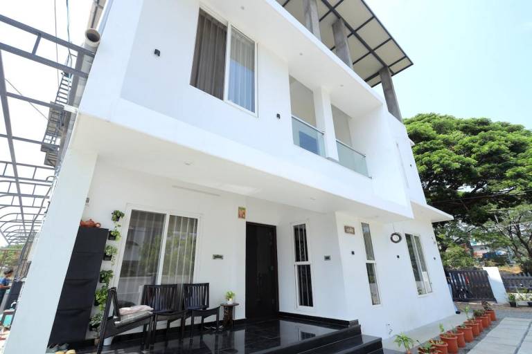 House Sahyadri Colony