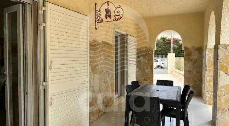 Villa with 3 rooms for 8 persons — photo 4