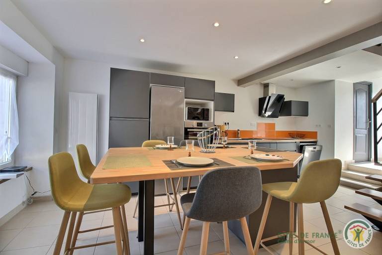Gite with yard & patio | Pet-friendly — photo 2