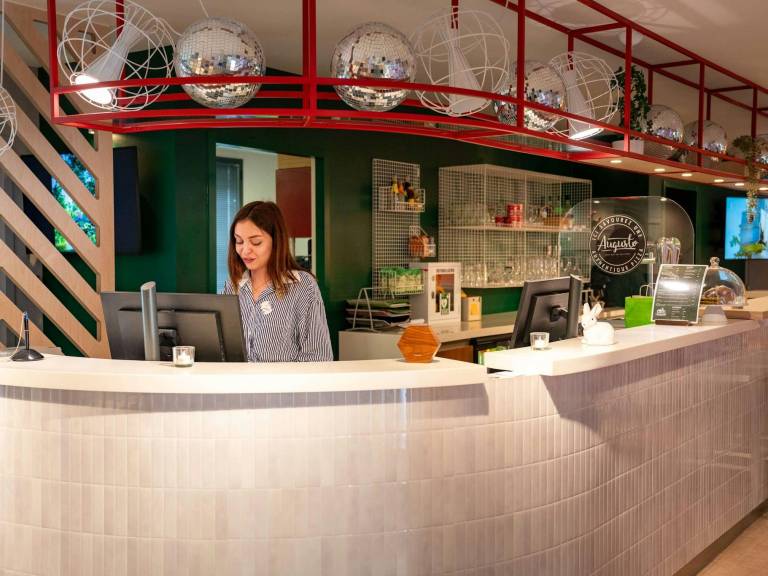 Ibis Styles Bordeaux Centre Gare — photo 4