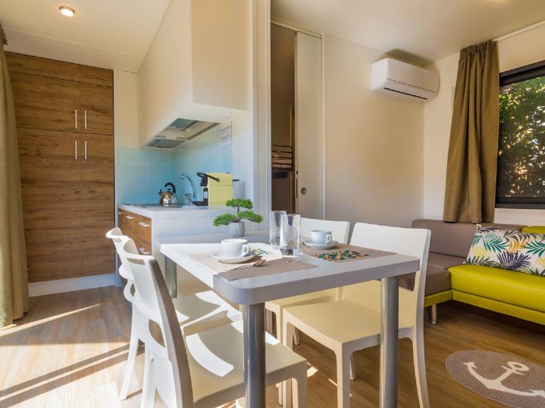 Children-friendly vacation home with yard & patio | Next to the beach | Pets are welcome — photo 4