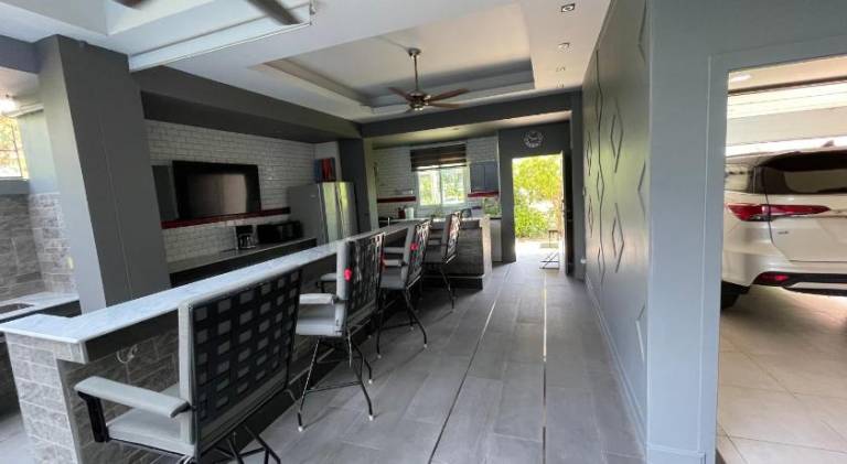 Villa with pool | Close to Big Buddha | Pets are welcome — photo 5