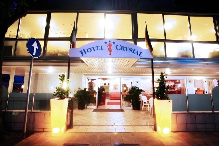 Hotel Crystal NUOVA GESTIONE 2025 in Rimini