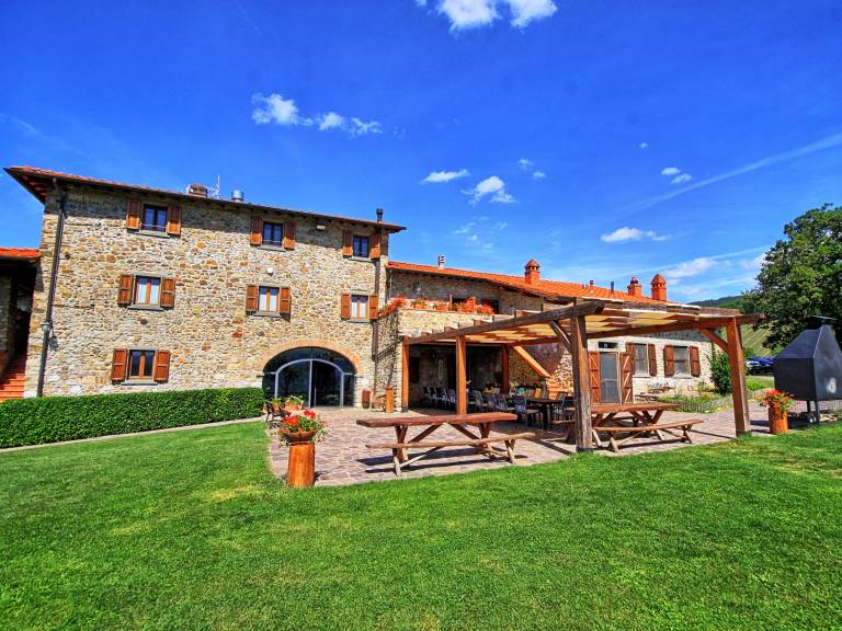 Vacation home with private pool, jacuzzi & BBQ — photo 2
