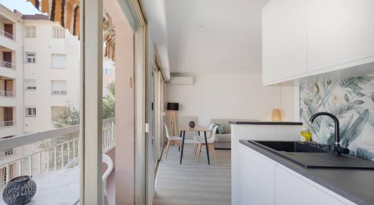 Apartment with 1 room for 4 persons — photo 3