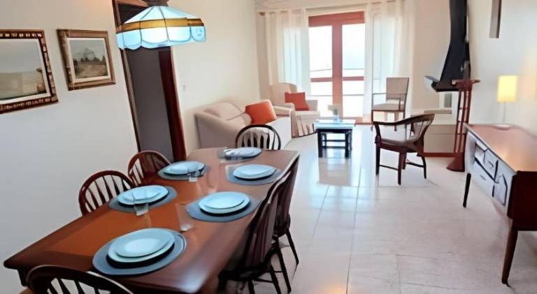 170 m&sup2; Ferienwohnung