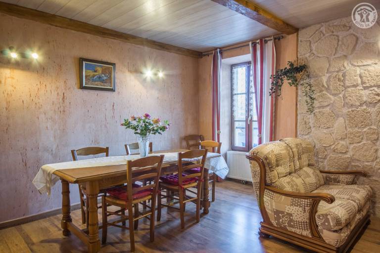 Charming gite with patio & yard | Pet-friendly — photo 3