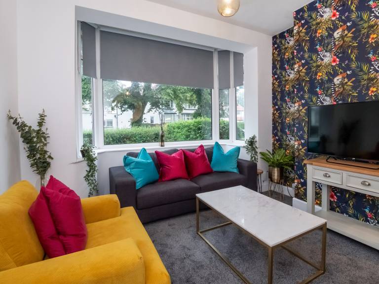 Family-friendly cottage with jacuzzi & garden | Next to York Minster | Pets are welcome in York