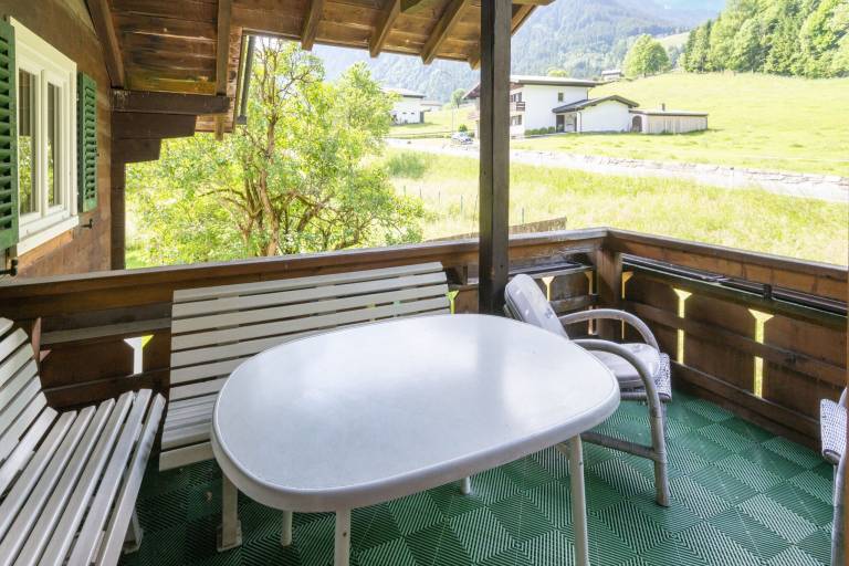 Cottage with patio & garden | Mountain view — photo 4