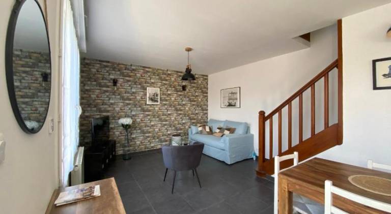 Fully equipped lovely house with terrace | Pets allowed — photo 2