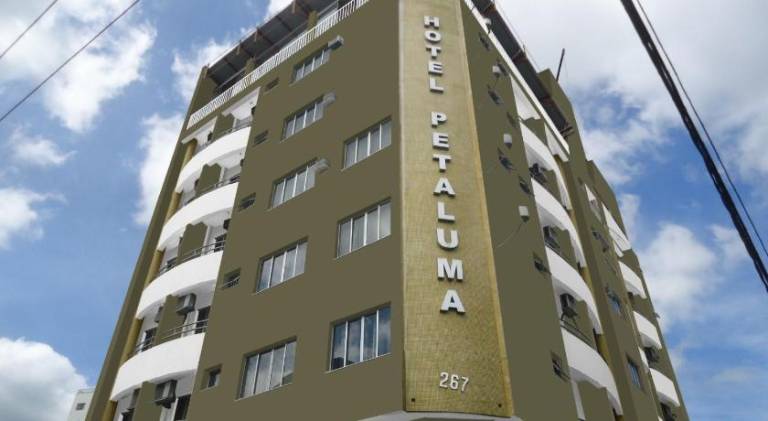 Petaluma hotel Fomiga in Formiga