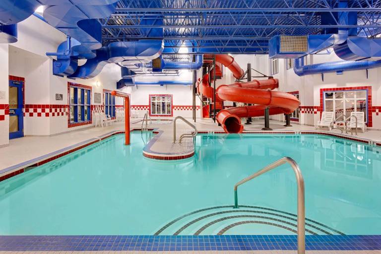 Ramada by Wyndham Stettler — photo 3