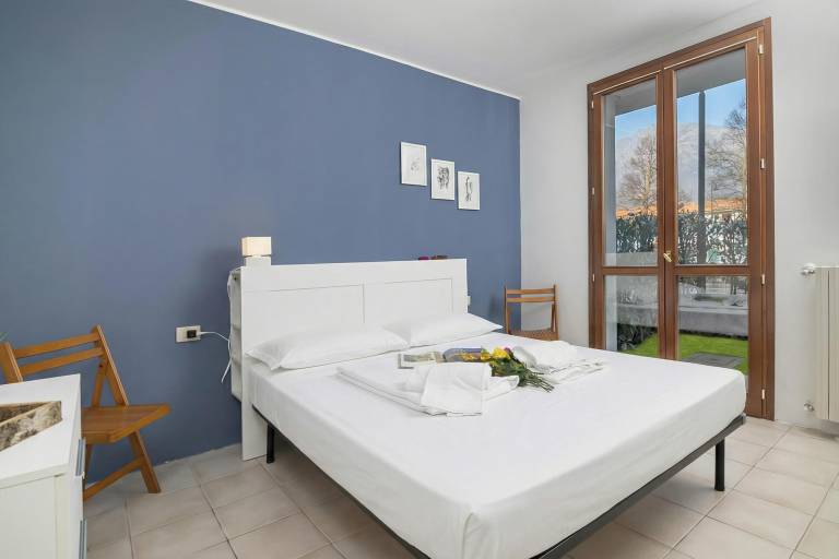 Holiday apartment with terrace | Mountain view — photo 4