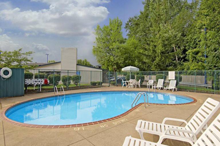 Mentor Home Inn and Suites — photo 3