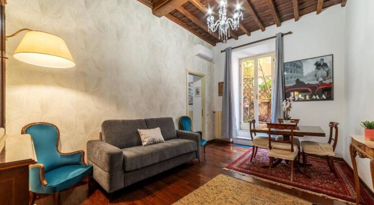 Rental apartment | Close to Trevi Fountain — photo 2