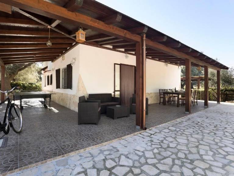 House with barbeque, patio & private pool | Nature view | Dogs allowed — photo 3