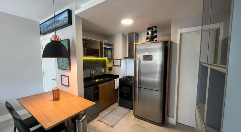 Beautiful apartment with pool | Next to the beach | Pets are welcome in Rio de Janeiro