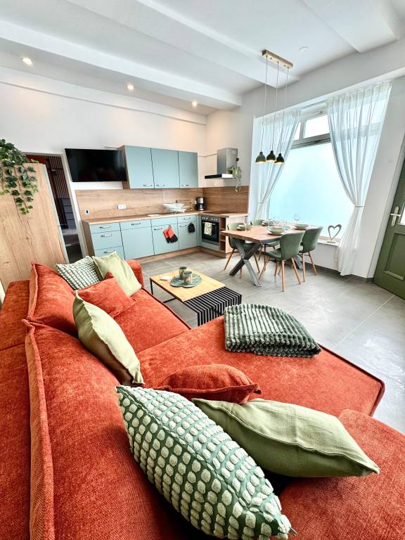 HOMELIKESTAY: 5 Ferienwohnungen Wernigerode WLAN Bestlage Schlossblick Parkplatz liebevolle Einrichtung in Wernigerode
