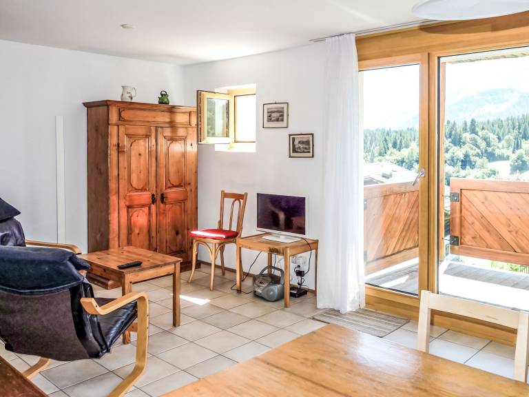 Rental apartment with garden & sauna | Nature view — photo 3