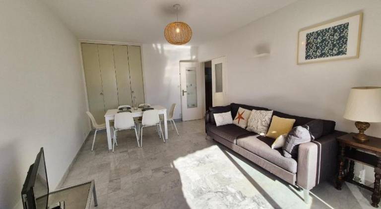 Apartment | Beach nearby | Pets are welcome — photo 2