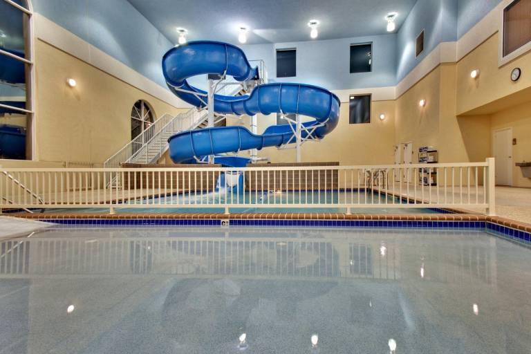 Garner Hotel Brookings — photo 3