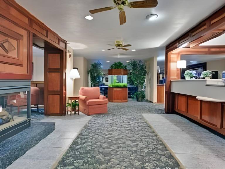 Holiday Inn Express Mackinaw City By IHG — photo 4