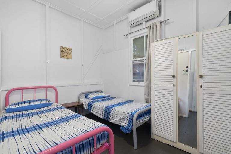 House  Caboolture