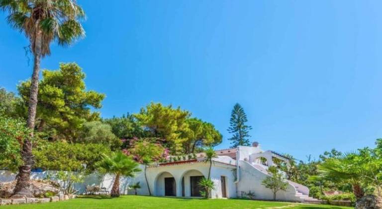 Astarte Villas - Hacienda Beach Villa in Zakynthos