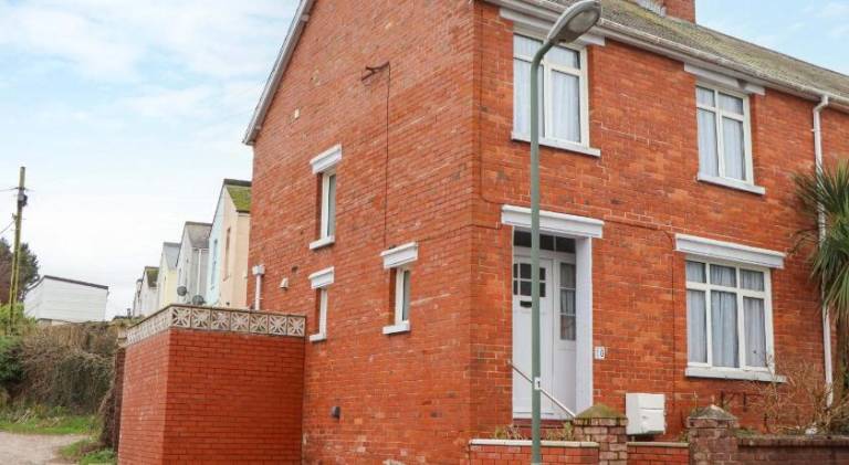 House with 3 rooms for 5 persons in Torquay