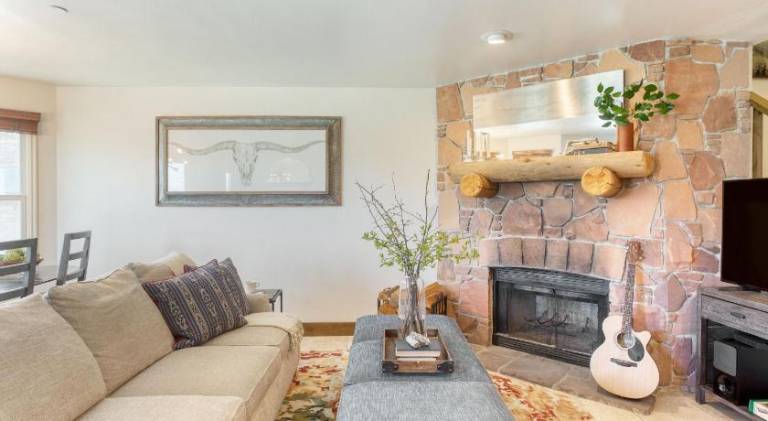 Vacation home with hot tub in Park City, UT