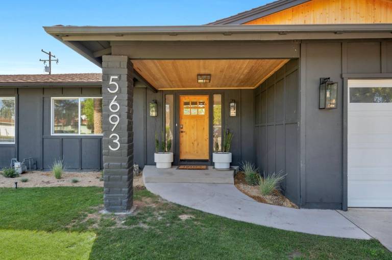 House  Fresno