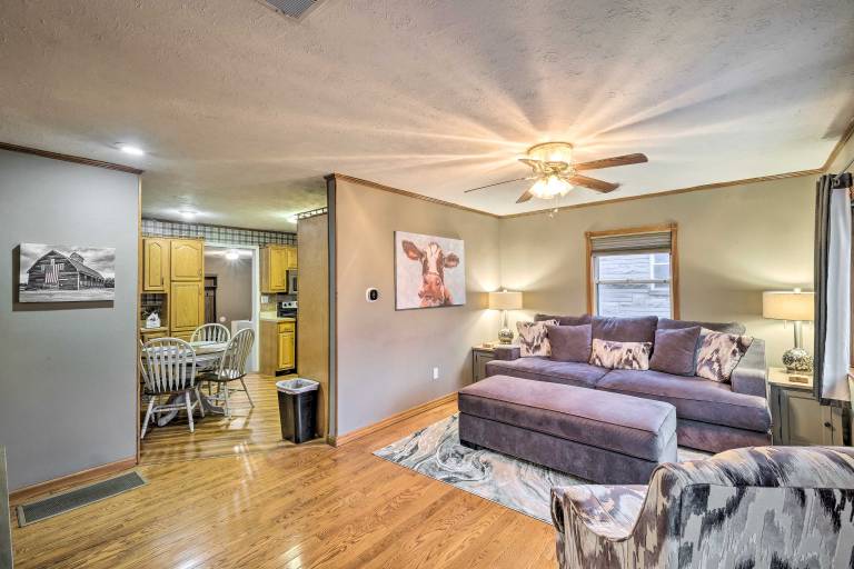 Pet-Friendly Clarksville Home w/ Central A/C — photo 4