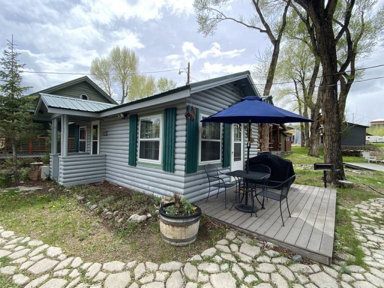 Cabin Riverside