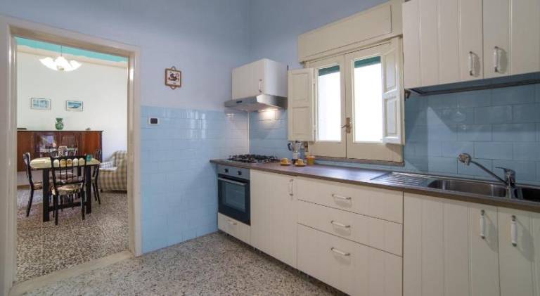 House with 4 rooms for 10 persons — photo 5