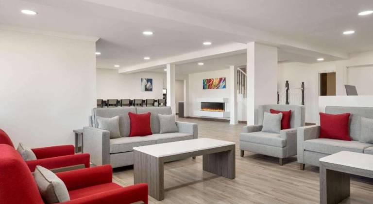Ramada by Wyndham Miramichi New Brunswick — photo 2