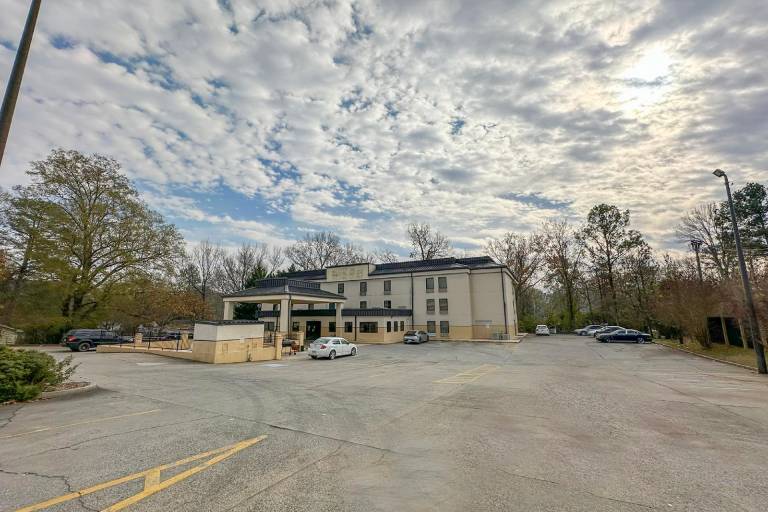 OYO Hotel Rome West GA in Rome, GA