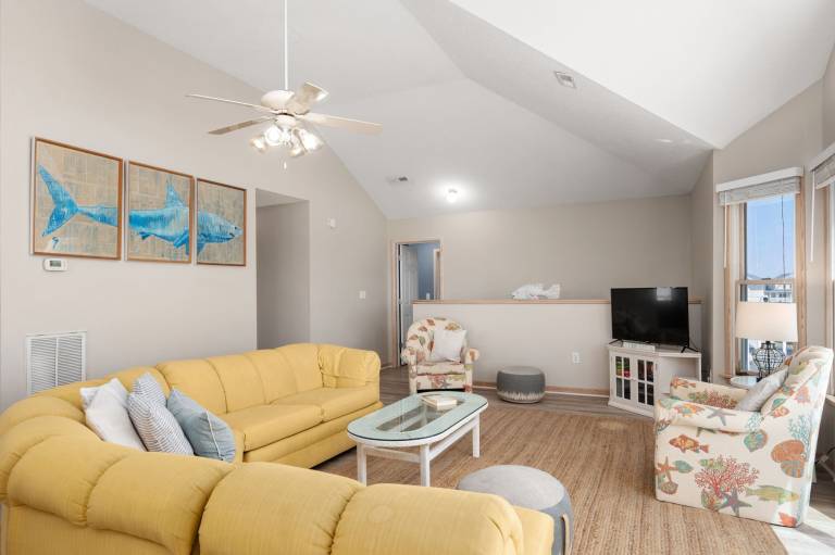 Family-friendly nice house with grill, private pool & jacuzzi | Water view | Next to the beach | Pets allowed — photo 5
