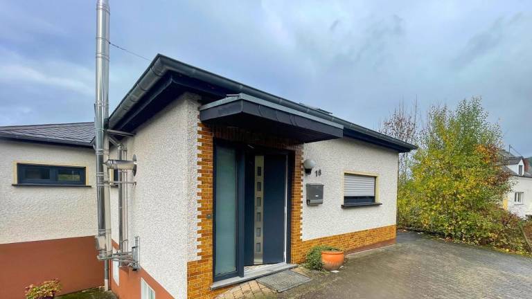 Ferienhaus  Burbach