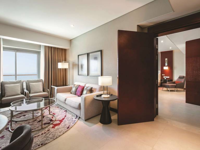 Resort The Pearl-Qatar