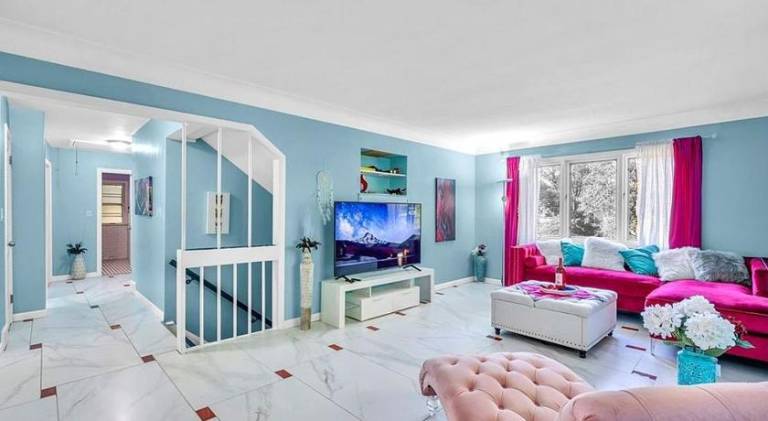 Nice villa | Dogs allowed in Beachwood, OH