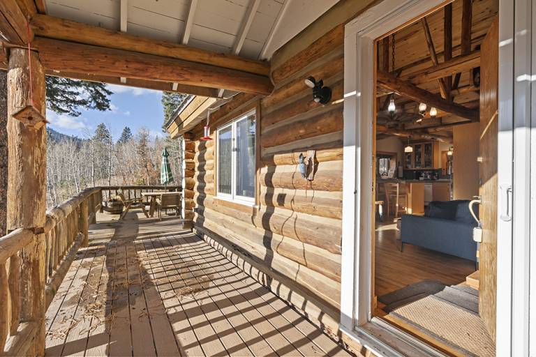 House with barbeque | Lake view — photo 4
