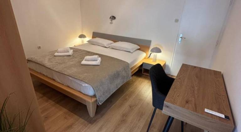 Apartment with 1 room for 4 persons — photo 2