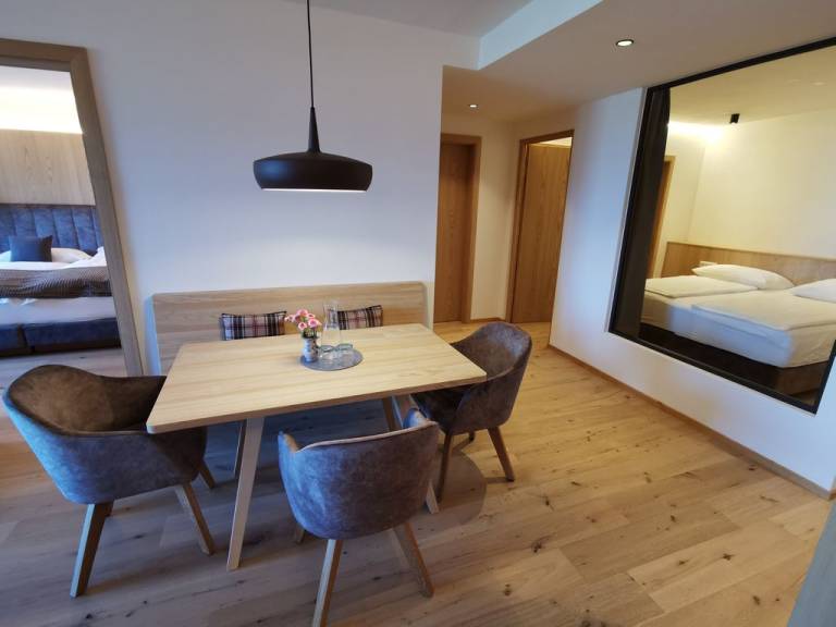 Ferienwohnung mit Hund in Schenna für max. 6 Personen